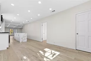 11753 Blythe, North Hollywood, CA 91605 - Photo 3