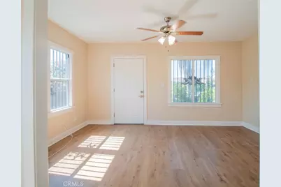 1805 W 35th Street, Los Angeles, CA 90018 - Photo 5