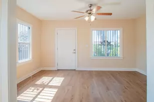 1805 W 35th St, Los Angeles, CA 90018 - Photo 5