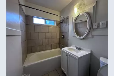 1805 W 35th Street, Los Angeles, CA 90018 - Photo 43