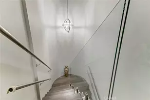 1881 Alpha Rd, Glendale, CA 91208 - Photo 13