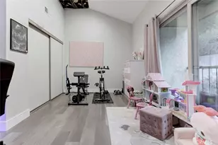 1881 Alpha Rd, Glendale, CA 91208 - Photo 21