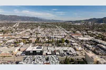 5244 Vineland, North Hollywood, CA 91601 - Photo 45