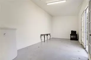 6648 Gaviota Ave, Lake Balboa, CA 91406 - Photo 33