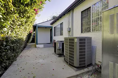 6648 Gaviota Avenue, Lake Balboa, CA 91406 - Photo 35