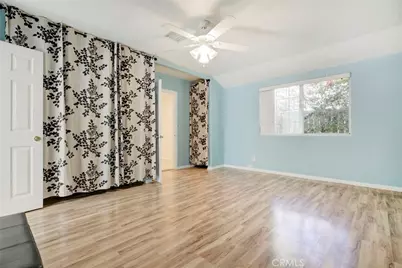 6648 Gaviota Avenue, Lake Balboa, CA 91406 - Photo 23