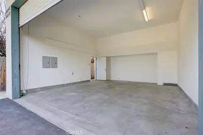 6648 Gaviota Avenue, Lake Balboa, CA 91406 - Photo 7