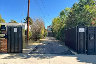 6648 Gaviota Ave, Lake Balboa, CA 91406 - Photo 3