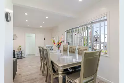 7230 Case Avenue, Los Angeles, CA 91352 - Photo 9