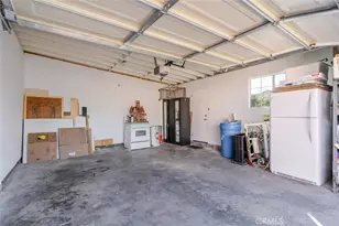 7230 Case Ave, Los Angeles, CA 91352 - Photo 23