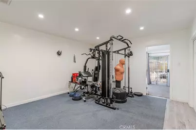 7230 Case Avenue, Los Angeles, CA 91352 - Photo 19