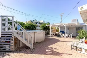 7230 Case Ave, Los Angeles, CA 91352 - Photo 27