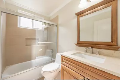 9434 McLennan Avenue, Northridge, CA 91343 - Photo 25