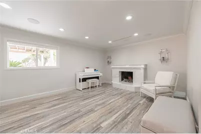 9434 McLennan Avenue, Northridge, CA 91343 - Photo 17