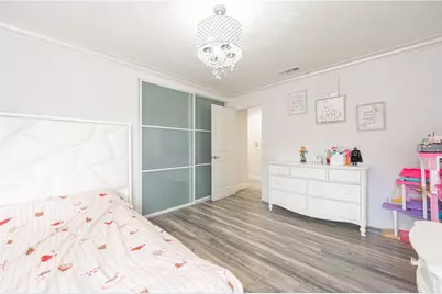 9434 McLennan Avenue, Northridge, CA 91343 - Photo 23