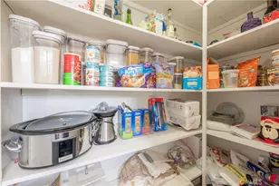 9434 McLennan Ave., Northridge, CA 91343 - Photo 11