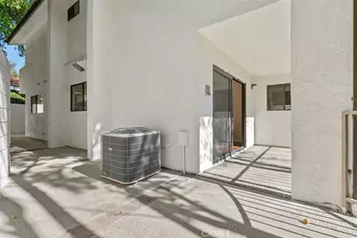 1321 Greenbriar, Glendale, CA 91207 - Photo 25