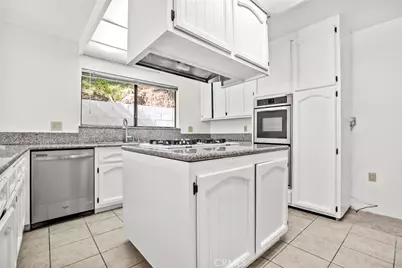 1321 Greenbriar, Glendale, CA 91207 - Photo 17