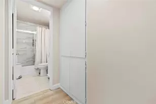 427 E Orange Grove Ave, Burbank, CA 91501 - Photo 27