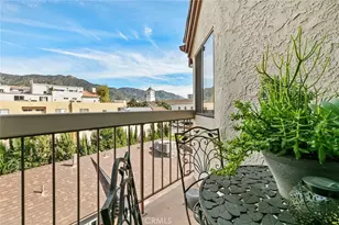 427 E Orange Grove Ave, Burbank, CA 91501 - Photo 17