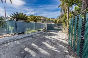 9711 Wheatland Ave, Shadow Hills, CA 91040 - Photo 5