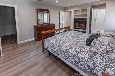 9711 Wheatland Avenue, Shadow Hills, CA 91040 - Photo 15