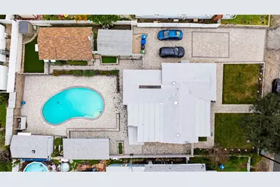 6911 Valmont Street, Tujunga, CA 91042 - Photo 53