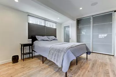 6911 Valmont Street, Tujunga, CA 91042 - Photo 17