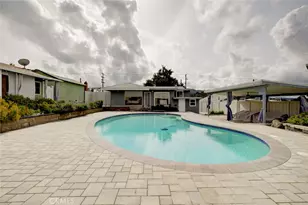 6911 Valmont St, Tujunga, CA 91042 - Photo 35