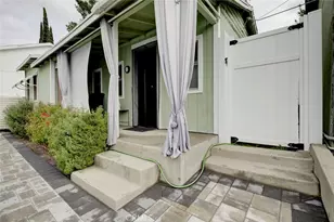 6911 Valmont St, Tujunga, CA 91042 - Photo 41