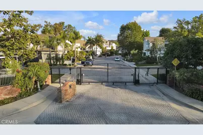 4239 Tarzana Estates Dr., Tarzana, CA 91356 - Photo 13