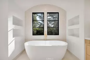 4239 Tarzana Estates Dr, Tarzana, CA 91356 - Photo 37