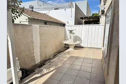 18319 Hart Street #3, Reseda, CA 91335 - Photo 15