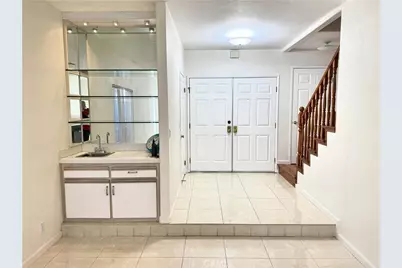 18319 Hart Street #3, Reseda, CA 91335 - Photo 3