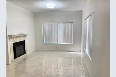 18319 Hart Street #3, Reseda, CA 91335 - Photo 5