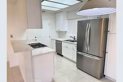 18319 Hart Street #3, Reseda, CA 91335 - Photo 7