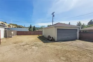 8522 Terhune, Los Angeles, CA 91352 - Photo 23