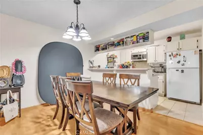 445 Ivy #204, Glendale, CA 91204 - Photo 3