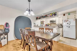 445 Ivy, Glendale, CA 91204 - Photo 3