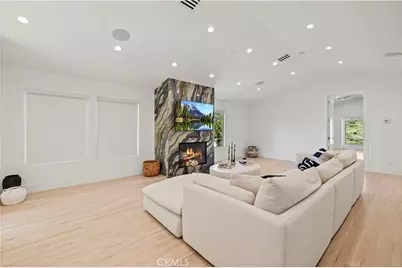 7628 Airlie, Tujunga, CA 91042 - Photo 7