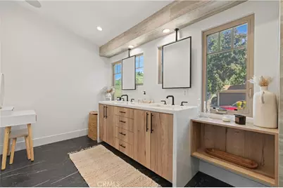 7628 Airlie, Tujunga, CA 91042 - Photo 29