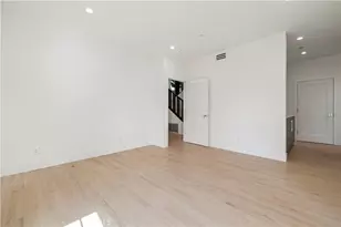 7628 Airlie, Tujunga, CA 91042 - Photo 35