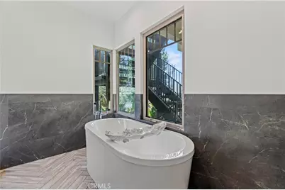 7628 Airlie, Tujunga, CA 91042 - Photo 39