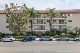 5400 Lindley Ave, Encino, CA 91316 - Photo 1