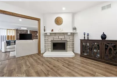 7042 Morse Avenue, North Hollywood, CA 91605 - Photo 7