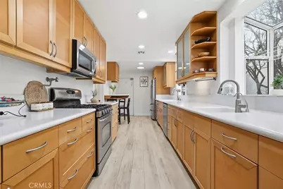 7042 Morse Avenue, North Hollywood, CA 91605 - Photo 11