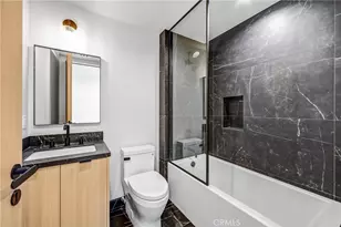 10352 Riverside Dr, Toluca Lake, CA 91602 - Photo 27