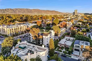 10352 Riverside Dr, Toluca Lake, CA 91602 - Photo 49