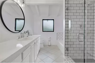 19943 Oxnard, Woodland Hills, CA 91367 - Photo 11