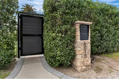 19943 Oxnard, Woodland Hills, CA 91367 - Photo 29